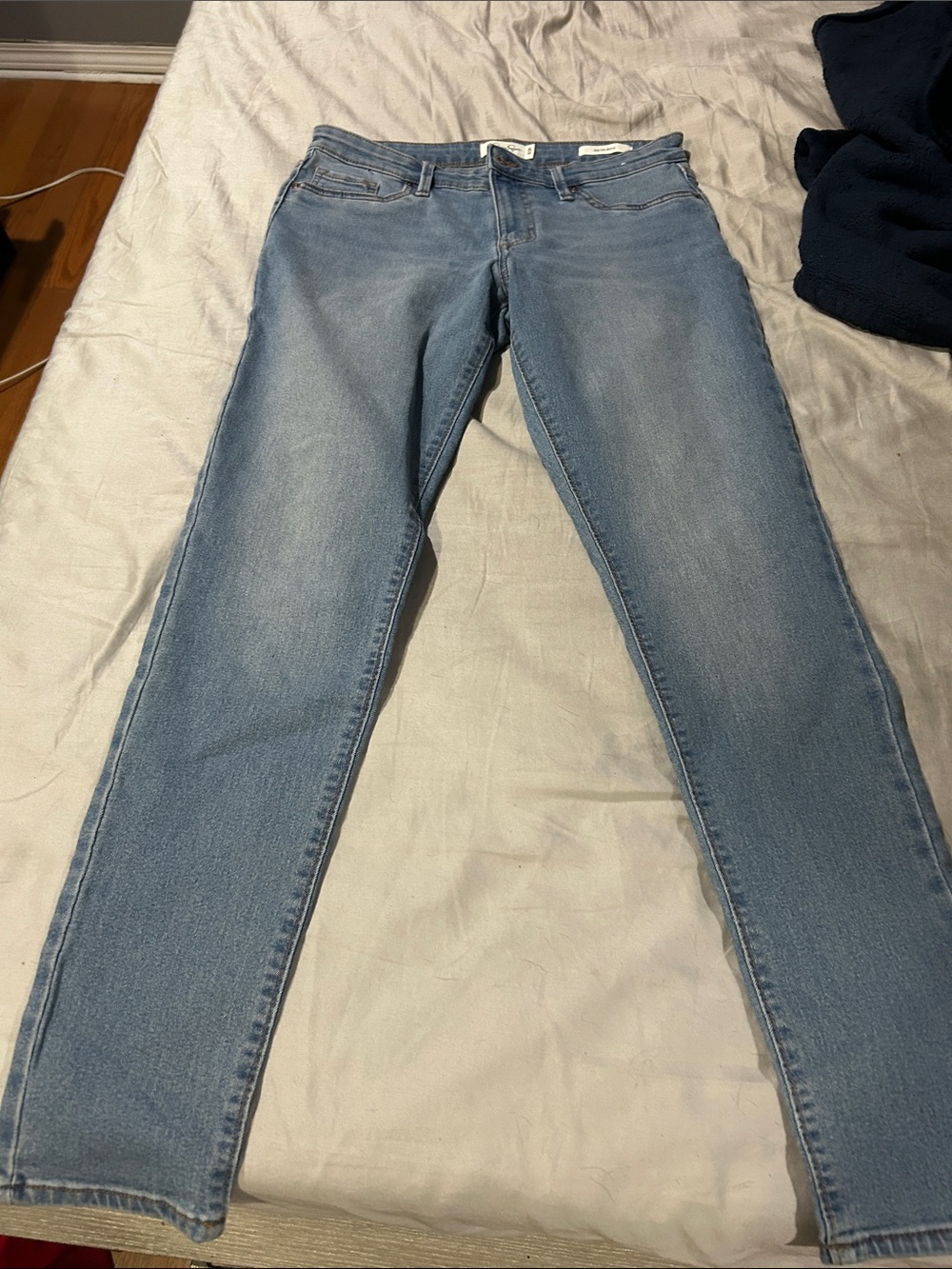 Jessica Simpson Light Blue Straight Leg Jeans Sz 8/29